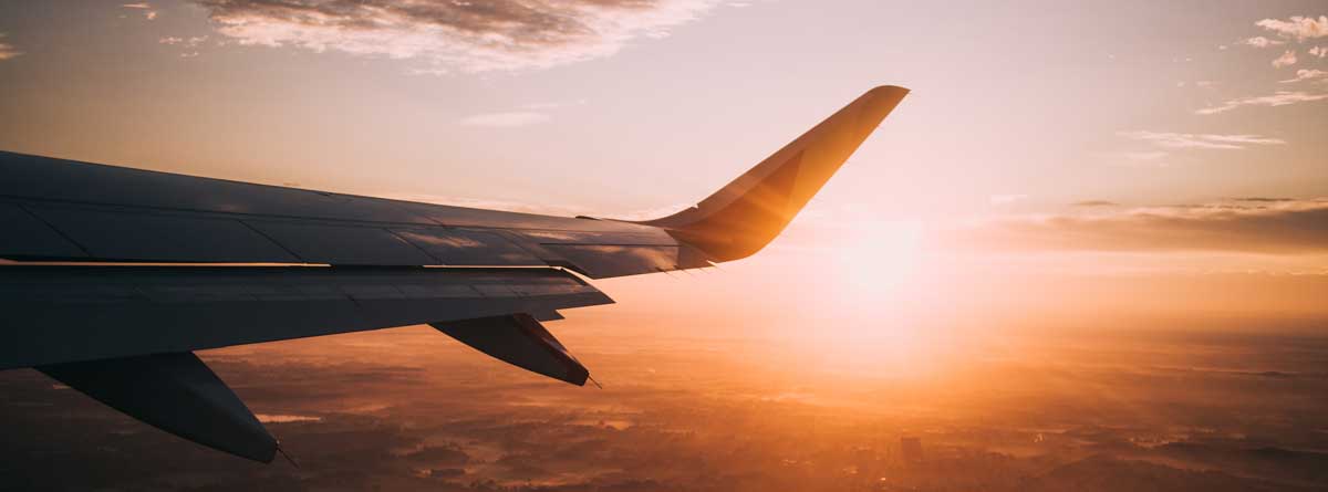 Bester-Reisepodcast-2019---Bild-aus-Flugzeug Der beste Reisepodcast 2019